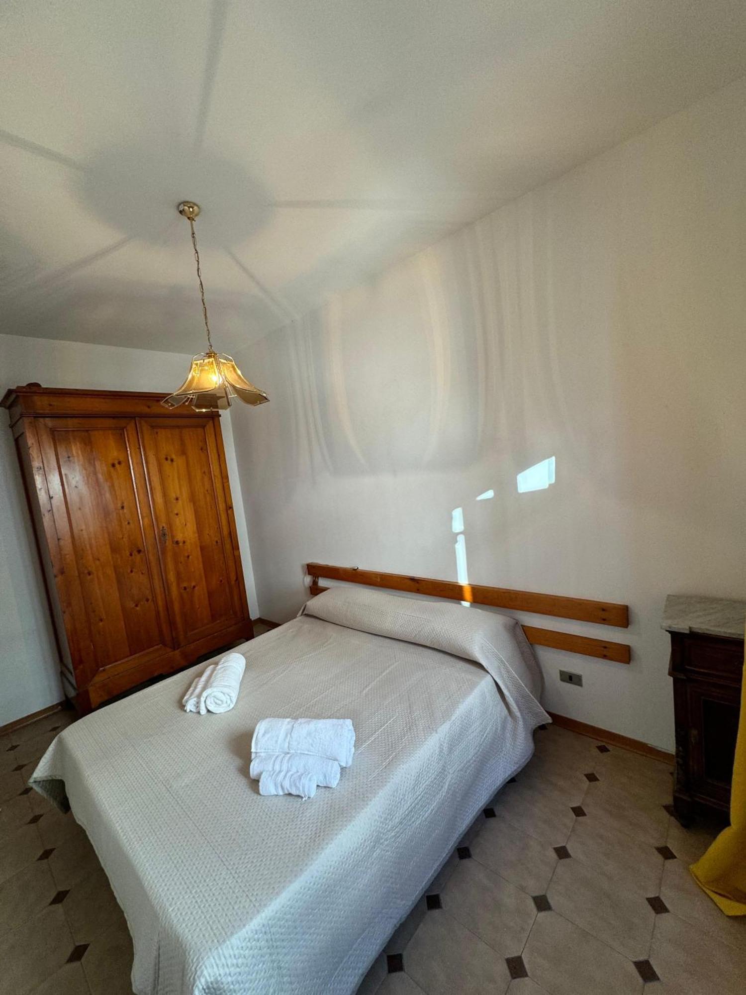 Pm 95 Via Lido Guest House アルゲーロ エクステリア 写真